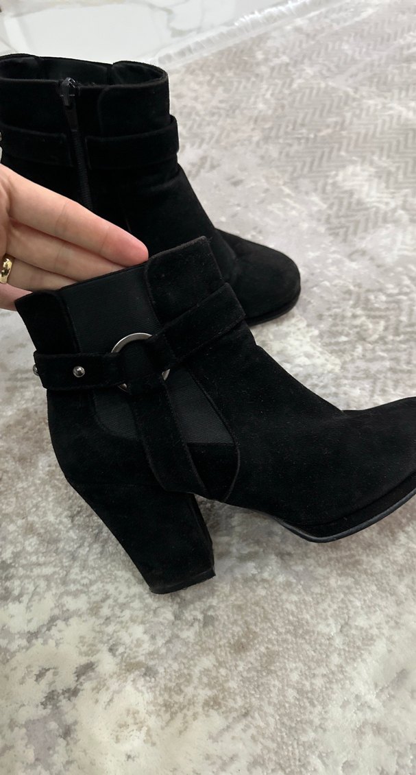 Siyah Süet Tokalı Blok Topuklu Kadın Bot - Görsel 2