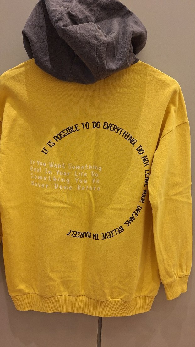 Sarı şapkalı Sweatshirt - Görsel 4