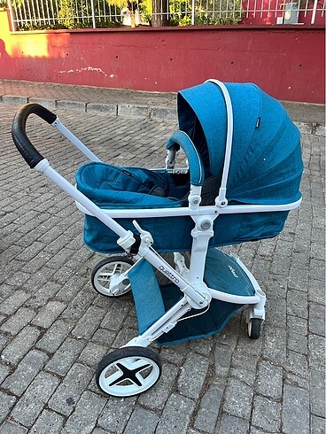Prego Quatro bebek arabası