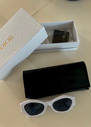 Beden beyaz Renk Dior Beyaz Transparan Kadın Güneş Gözlüğü