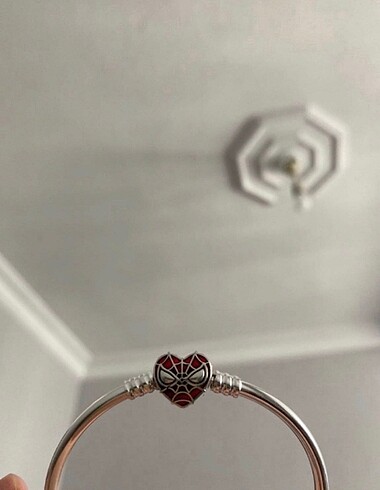  Beden marvel spider man pandora