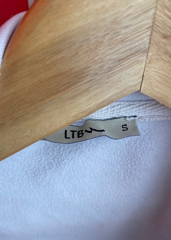 Yüksek Yakalı Kadın Sweatshirt - Görsel 3