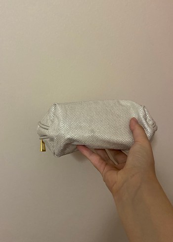 Yılan Desenli Beyaz Fermuarlı Makyaj Çantası - Görsel 3