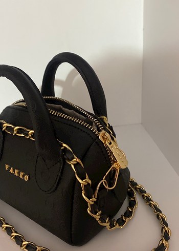 Vakko Zincir Detaylı Siyah Deri Kadın Çanta - Görsel 4
