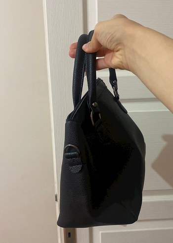 Siyah Deri Tokalı Kadın Çanta - Görsel 4