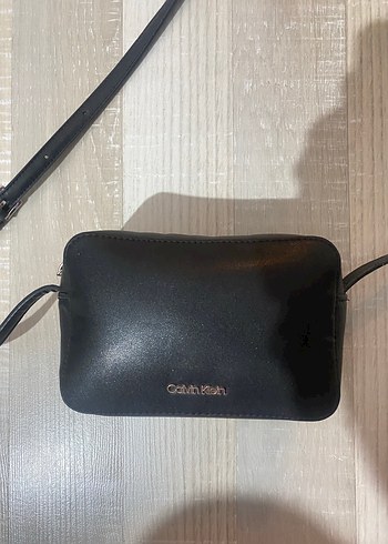 Beden Calvin Klein Siyah Deri Kadın Çapraz Çanta