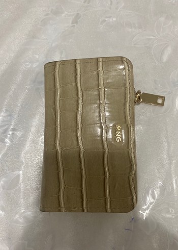Bej Deri Yılan Desenli Fermuarlı Kadın Cüzdan