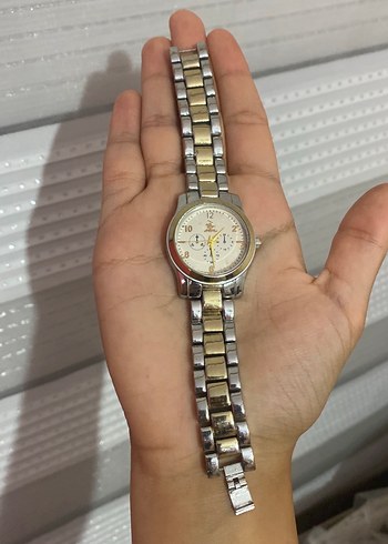 Beden altın Renk Kadın gümüş Altın Renkli KlasikSaat