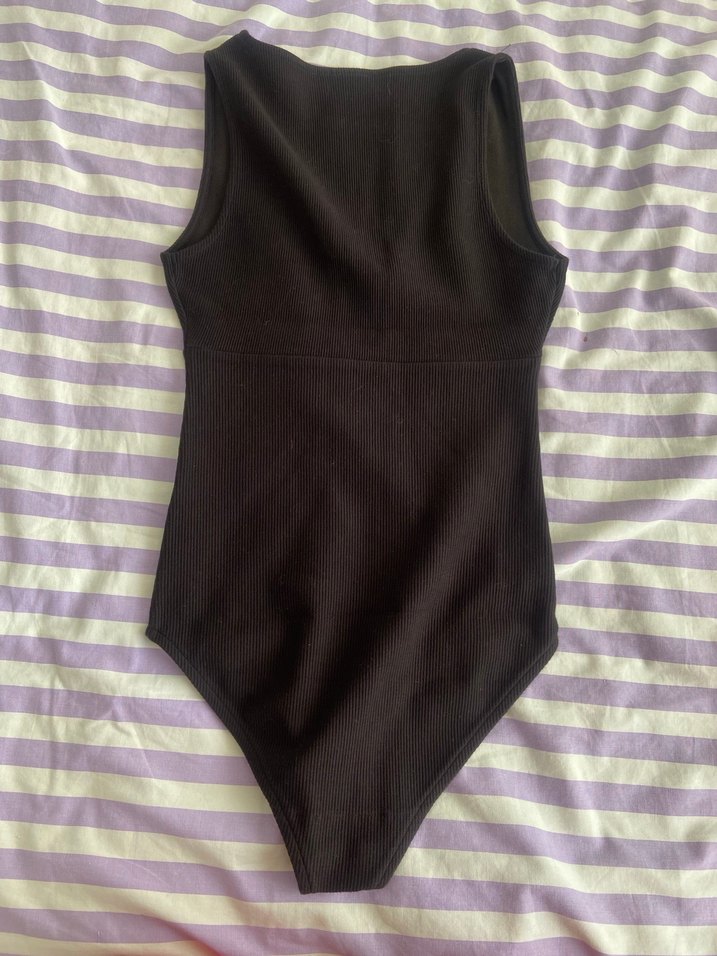 Siyah Gövdeye Oturan Midi Mayo - Görsel 2