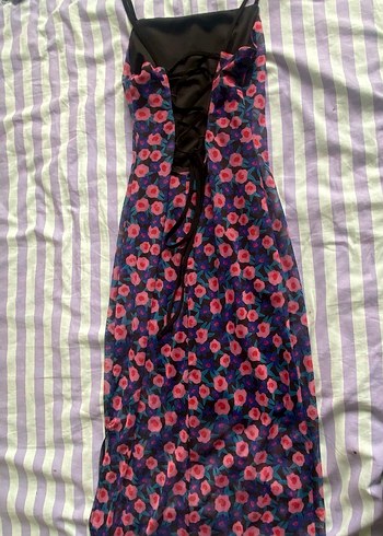 Çiçekli elbise - Görsel 3