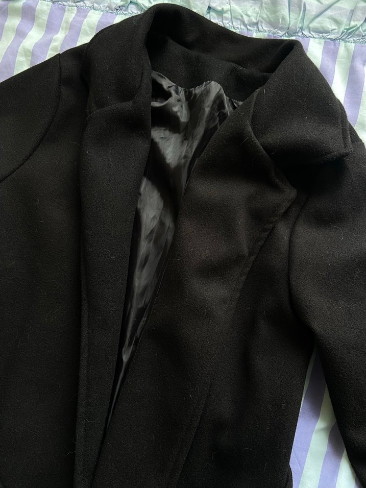 Kemerli Siyah Uzun Kaban - Görsel 3