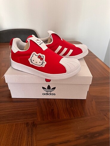 Orjinal Adidas Hello Kity