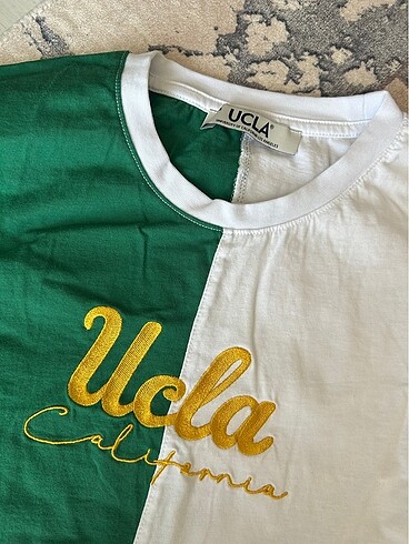 m Beden Ucla tshirt