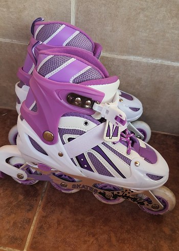 Mor Renkli Desenli Bağcıklı Paten 1 2 kere giyildi sadece yeni - Görsel 2
