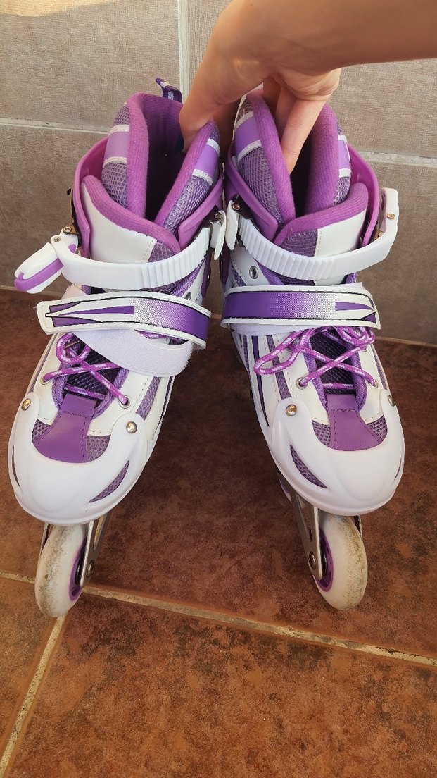 Mor Renkli Desenli Bağcıklı Paten 1 2 kere giyildi sadece yeni - Görsel 3