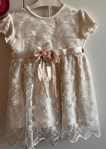 Kız Çocuk Beyaz Dantel Nakışlı Elbise - Görsel 4