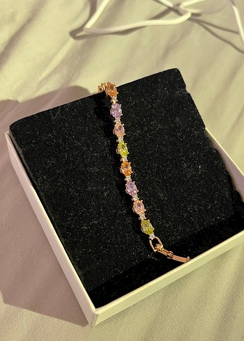Beden çeşitli Renk Swarovski taşlı gümüş içerikli bileklik