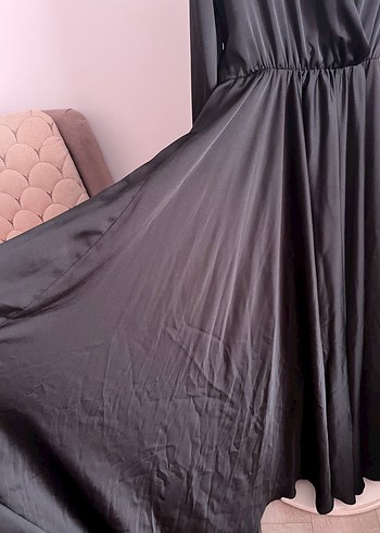38 Beden Siyah V Yakalı Uzun Kadın Elbise abiye