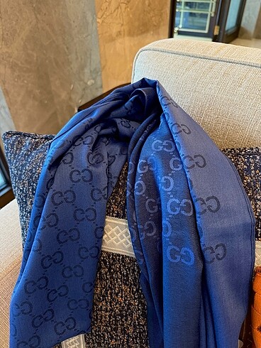 Gucci Kaşmir ipek saks mavisi