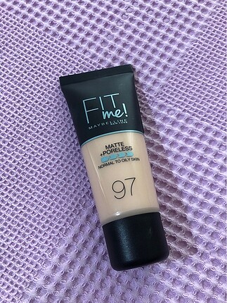 Maybeline Fit me Fondöten 97