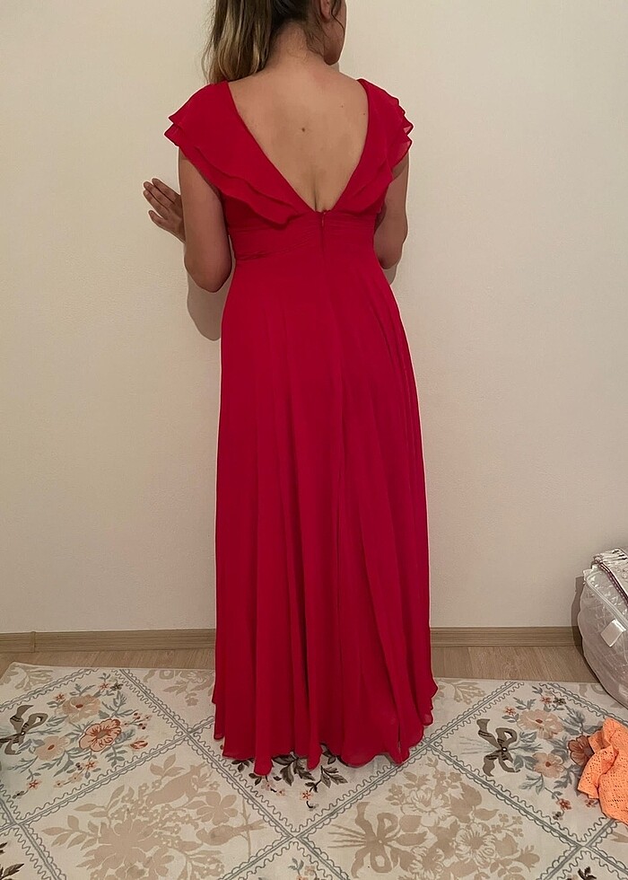 Kırmızı abiye - Görsel 2