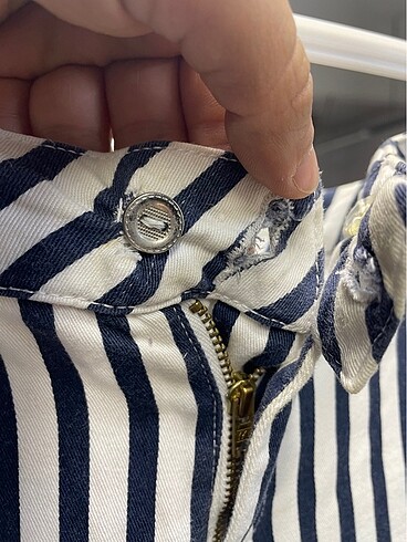 Laciver beyaz cizgili pantolon 44 beden lcw markası - Görsel 5