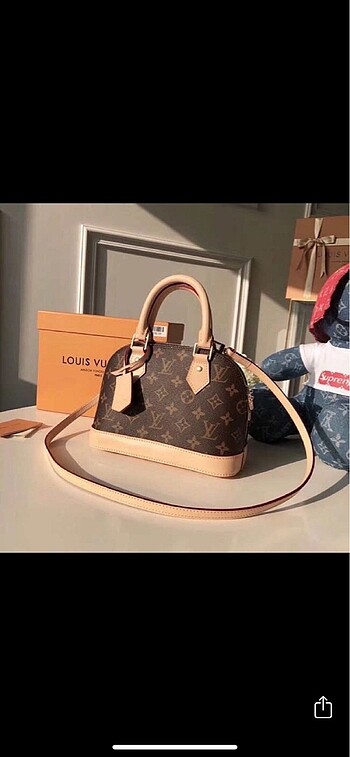 Louis vuitton kol çantası