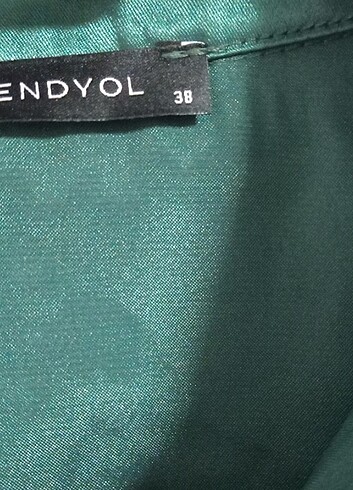 38 Beden yeşil Renk Gömlek 