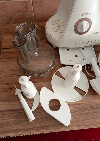 Arnica Arnıca Çok Fonksiyonlu Beyaz Blender ve Doğrayıcı