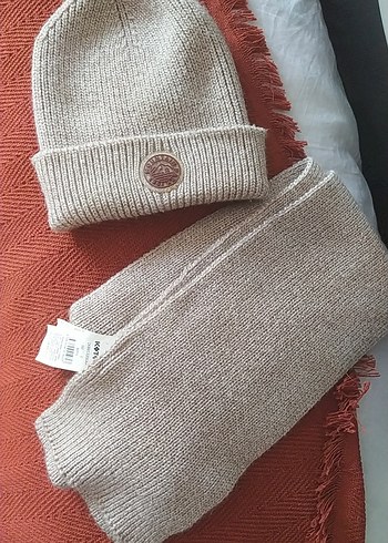 Erkek çocuk Örgü Yün Bere ve Atkı Seti Koton