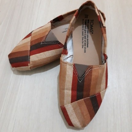 toms ayakkabi