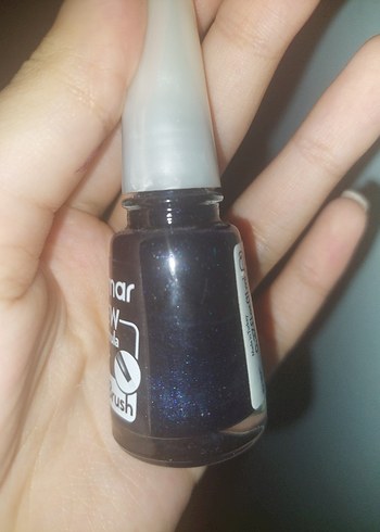 Flormar lacivert parıltılı oje - Görsel 3