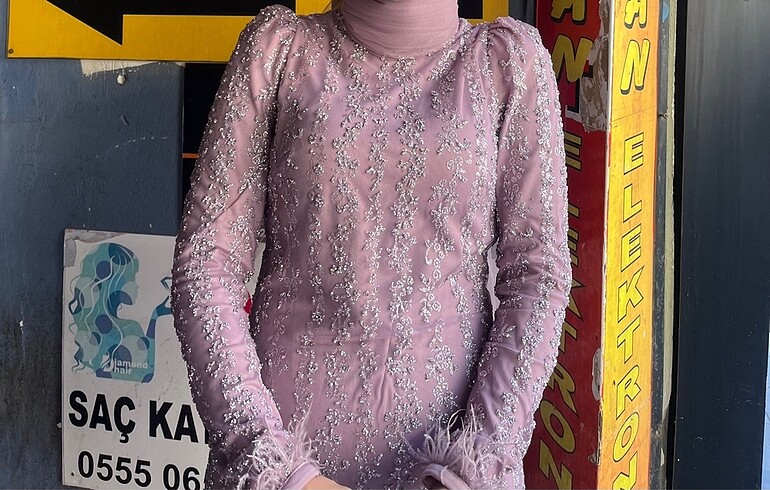 Lila Taşlı Abiye