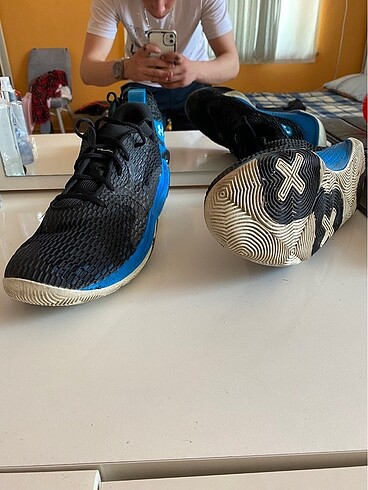 46 Beden siyah Renk Under armour Basketbol ayakkabısı