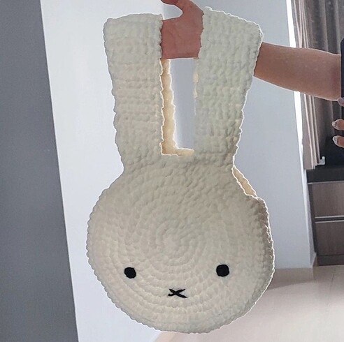 Miffy Tavsan Pelus Canta