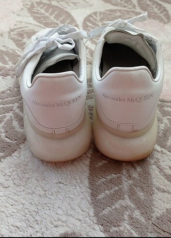 Alexander McQueen Alexander McQueen 