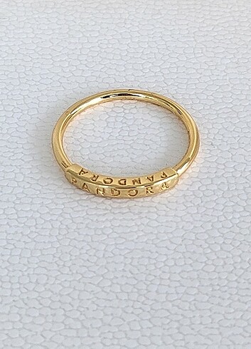 Pandora Gold I-D ring 