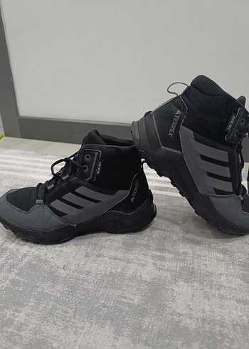 Adidas Siyah Gri Outdoor Bot