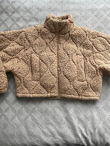 Kısa pofuduk mont - Görsel 5