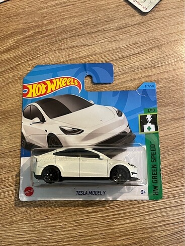 Hot wheels tesla model y