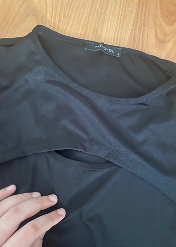 Trendyol & Milla Siyah Uzun Kollu Crop Top