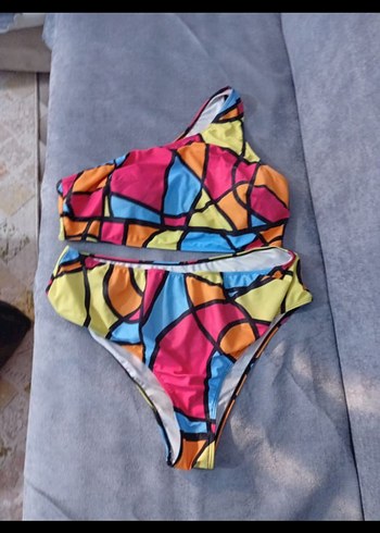 Renkli Bağlamalı Mini Bikini