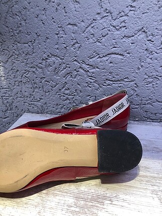37 Beden Dior model