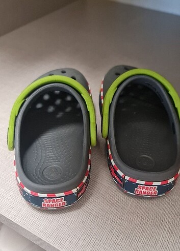24 Beden gri Renk Crocs C7 çocuk terlik