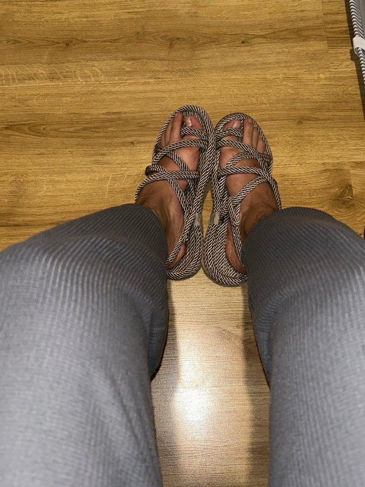 Gri Çapraz Bantlı erkek - Görsel 3