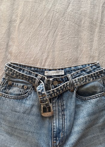 Stradivarius Tokalı Gri Denim Jean