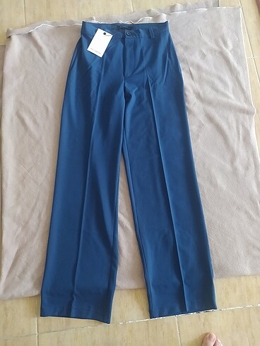 32 Beden mavi Renk Pullu bear klasik starting fit pantolon