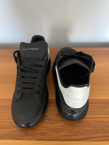 40 Beden Aleksander Mcqueen