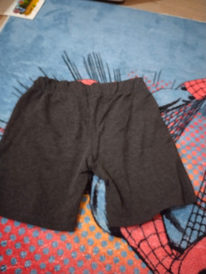 ## KOTON KİDS## 6,7 YAŞ##Erkek Siyah Rahat Kesim Şort## - Görsel 2