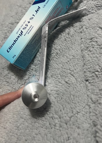Clindoxyl Jel %5 Benzoil Peroksit 25g - Görsel 4